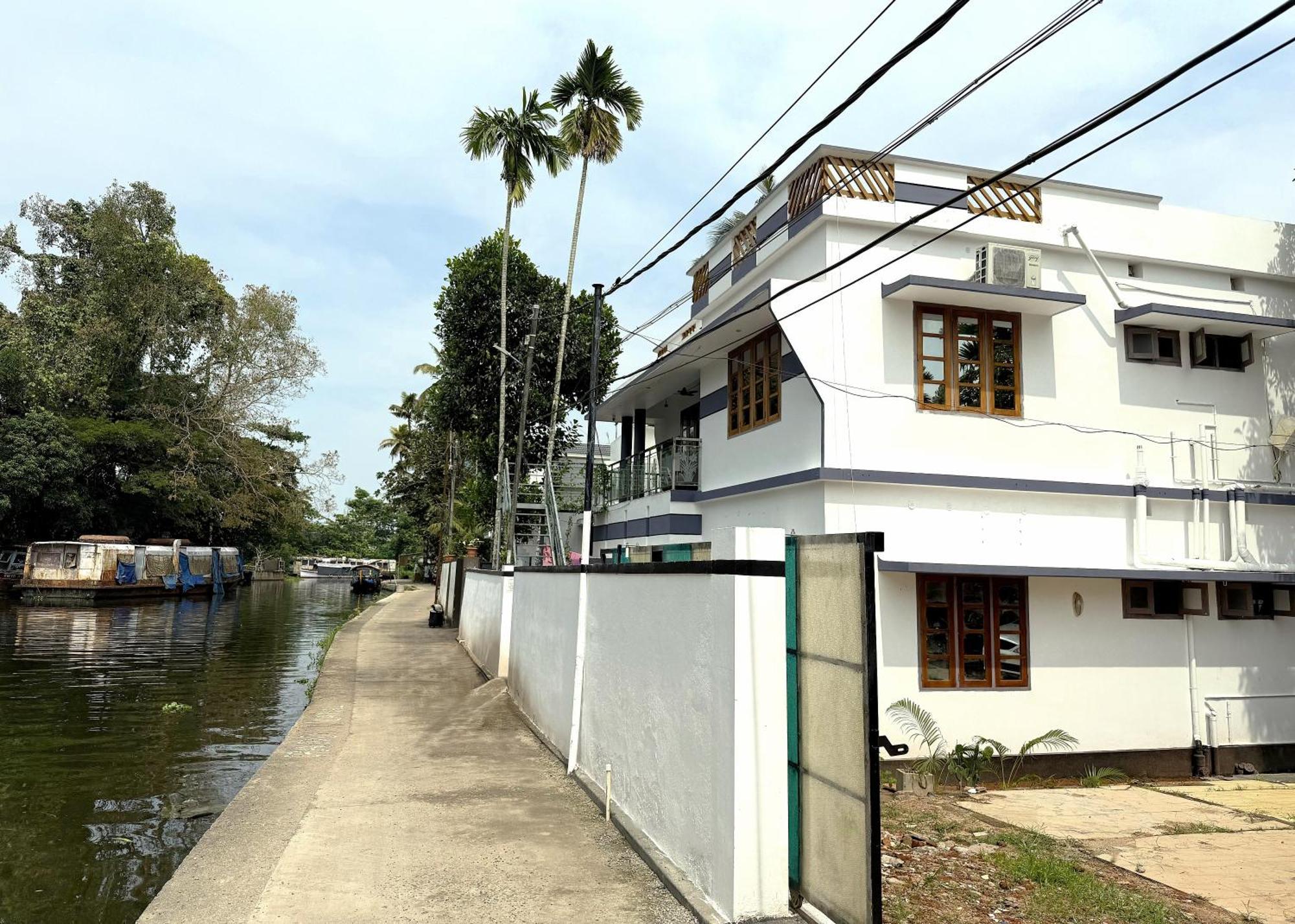 Paddy N Canal Homestay Alappuzha Ngoại thất bức ảnh